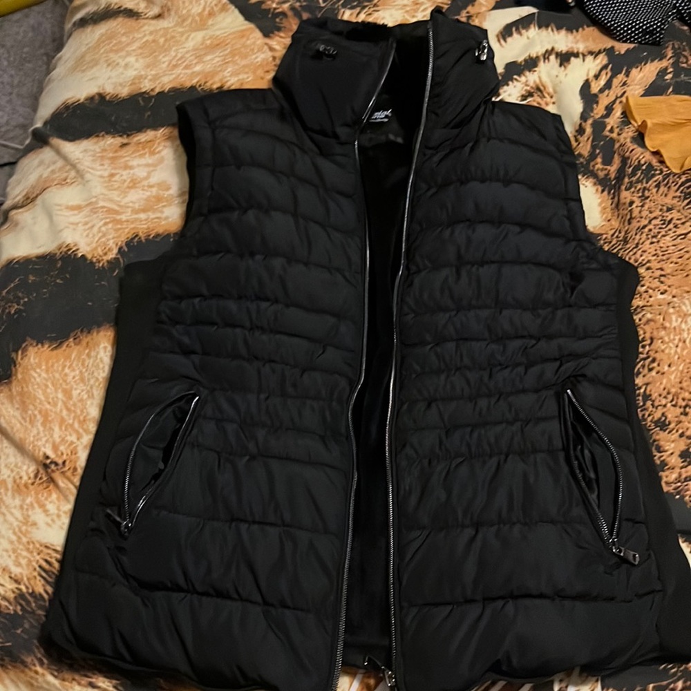 Black, brand Special One, size XL
